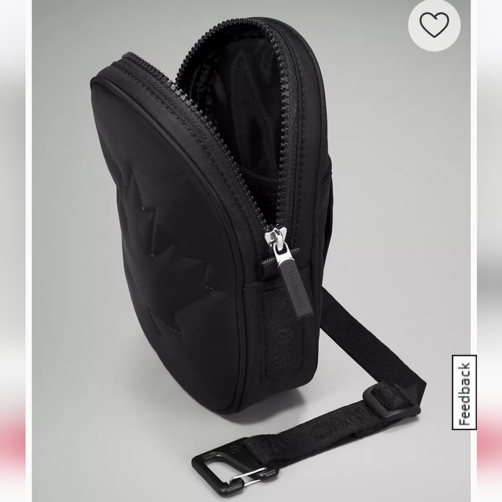 Team Canada 22 Future Legacy Crossbody Bag - Picture 3 of 8